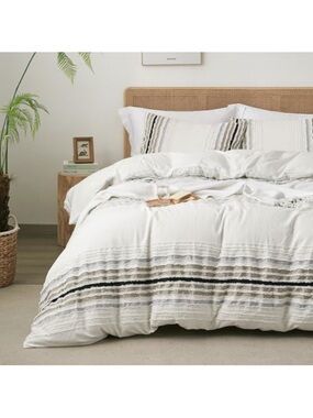 White Ombre Tufted Stripe Queen Duvet Cover Set